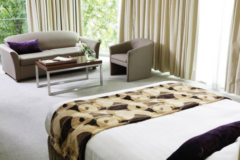 Rydges Capital Hill Canberra - Darwin Holiday 0