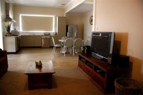 Saltbush Motor Inn - Darwin Holiday 2
