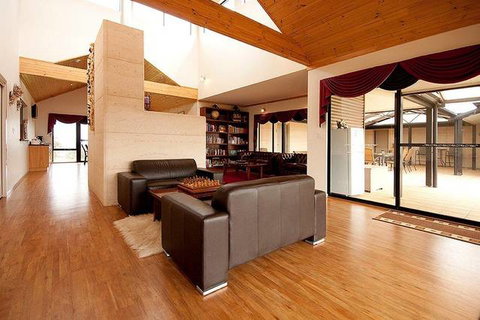 Sensational Heights Bed & Breakfast - Darwin Holiday 4