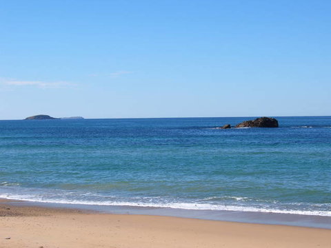 Smugglers On The Beach - Darwin Holiday 1