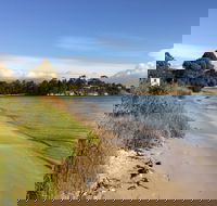 Snug Beach Cabin  Caravan Park - Darwin Holiday