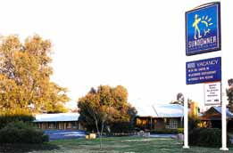 Swaggers Motor Inn & Restaurant - Darwin Holiday 0
