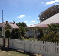 Tenterfield Luxury Historic c1895 Cottage - Darwin Holiday