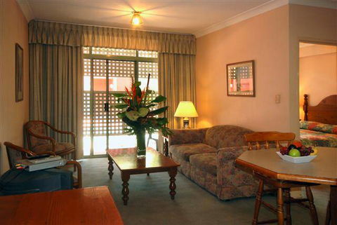 The Belmore All-Suite Hotel - Darwin Holiday 4