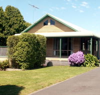 The Black Dolphin - Darwin Holiday