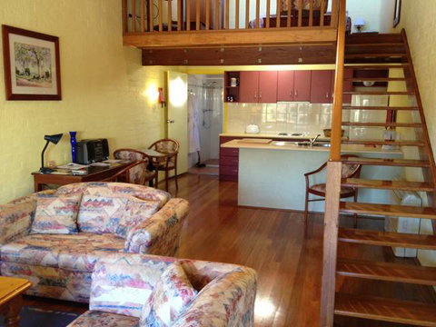 Shady Trees Barrington - Darwin Holiday 1