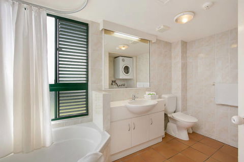 Tropic Towers Apartments - Darwin Holiday 14