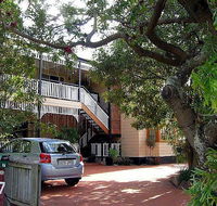 Warrawee Bed  Breakfast - Darwin Holiday