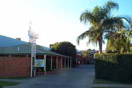 Yambil Inn Motel - Darwin Holiday 0