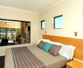 Assured Ascot Quays Apartment Hotel - Darwin Holiday 1