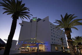 Crown Perth Promenade - Darwin Holiday 0