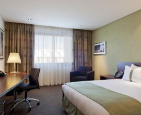 Crown Perth Promenade - Darwin Holiday 1