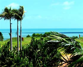 Reflections B And B - Darwin Holiday 2