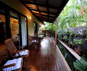 Reflections B And B - Darwin Holiday 0