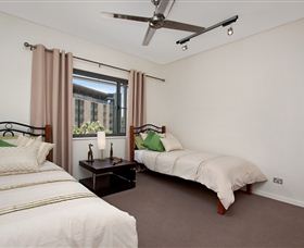 Absolute Waterfront Rainforest Apartment - Darwin Holiday 7