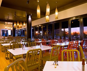 Adina Apartment Hotel Darwin - Darwin Holiday 2