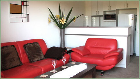 Churchill Apartments - Darwin Holiday 1