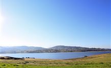 Ibis Styles Albury Lake Hume Resort - Darwin Holiday 0