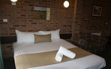 Aspire Alpine Gables And Brumby Bar - Jindabyne - Darwin Holiday 1