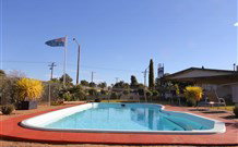 Cobar Crossroads Motel - Cobar - Darwin Holiday 0