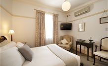 Cobb & Co Court Boutique Hotel - Darwin Holiday 1