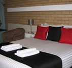 Golden Harvest Motor Inn - Moree - Darwin Holiday
