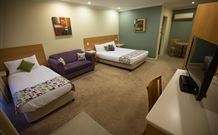 Ibis Styles Orange - Orange - Darwin Holiday 5