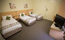 Ibis Styles Orange - Orange - Darwin Holiday 6