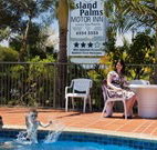 Island Palms Motor Inn - Forster