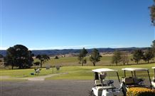 Tenterfield Golf Club And Fairways Lodge - Tenterfield - Darwin Holiday 1