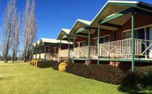 Tenterfield Golf Club And Fairways Lodge - Tenterfield - Darwin Holiday 2