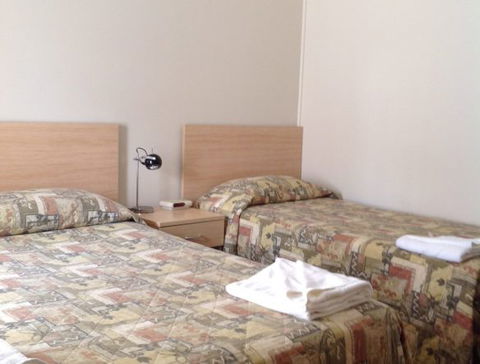 Mia Motel - Darwin Holiday 5