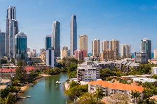 The Emerald Surfers Paradise - Darwin Holiday 0