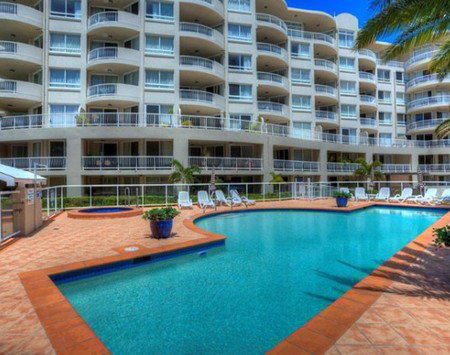 Kirra Beach Luxury Holiday Apartments - Darwin Holiday 4