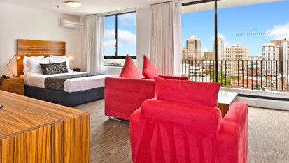 Cambridge Hotel Sydney - Darwin Holiday 0