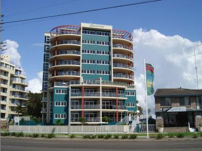 Sunrise Tuncurry Apartments - Darwin Holiday 4