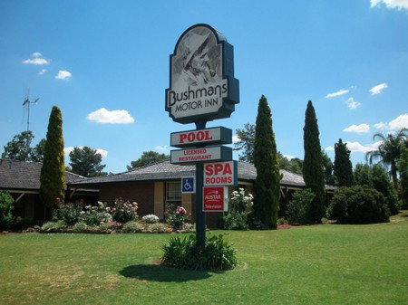 Bushmans Motor Inn - Darwin Holiday 0