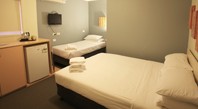 Snooze Inn - Darwin Holiday 1