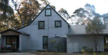 Hatters Hideout - Darwin Holiday 1