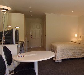 Zig Zag Motel - Darwin Holiday 2