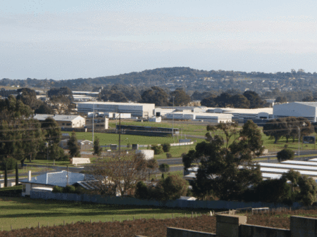 Limestone Coast Tourist Park - Darwin Holiday 1