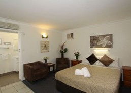 Charm City Motel - Darwin Holiday 3