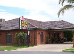 Book Condobolin Accommodation Vacations Darwin Holiday Darwin Holiday