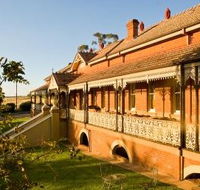 Hermitage Hill Resort And Conference Centre - Darwin Holiday