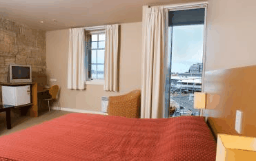 Customs House Waterfront Hotel - thumb 2