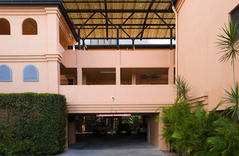 Central Plaza Apartments - Darwin Holiday 5