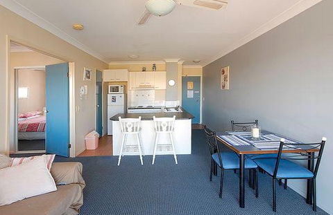 Shaz Maisons Beachside Holiday Apartments - Darwin Holiday 1