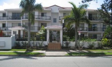 Shaz Maisons Beachside Holiday Apartments - Darwin Holiday 5