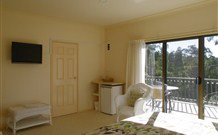 Batemans Bay Manor Bed And Breakfast - Darwin Holiday 0
