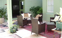 Blue Mountains Manor House - - Darwin Holiday 1